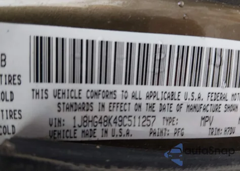 2009 Jeep Commander Sport z USA, uszkodzony, nr VIN 1J8HG48K49C511257